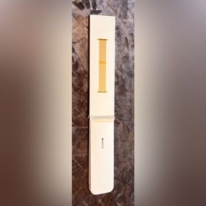 Apple Watch 41mm Gold Milanese Loop